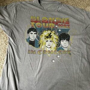 Blondie Tour 1982 Graphic Short Sleeve Tee - Gray